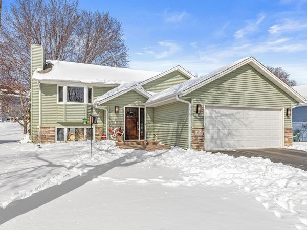 11330 48th Avenue N, Plymouth, MN 55442