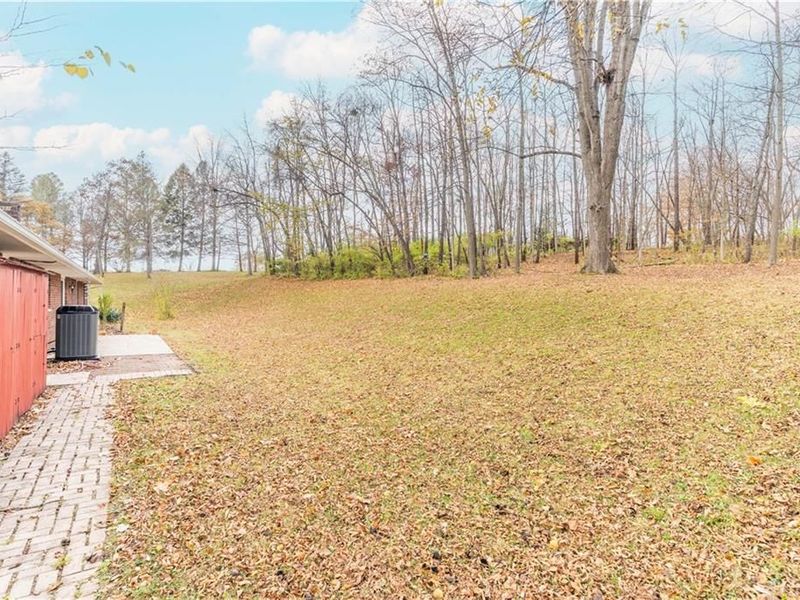 18333 Herring Road, Sidney, OH 45365 Photo 9