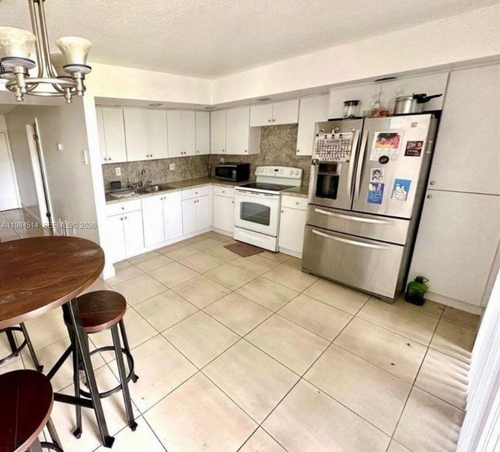 8650 SW 133rd Ave Rd, Unit 314, Miami, FL 33183 Photo