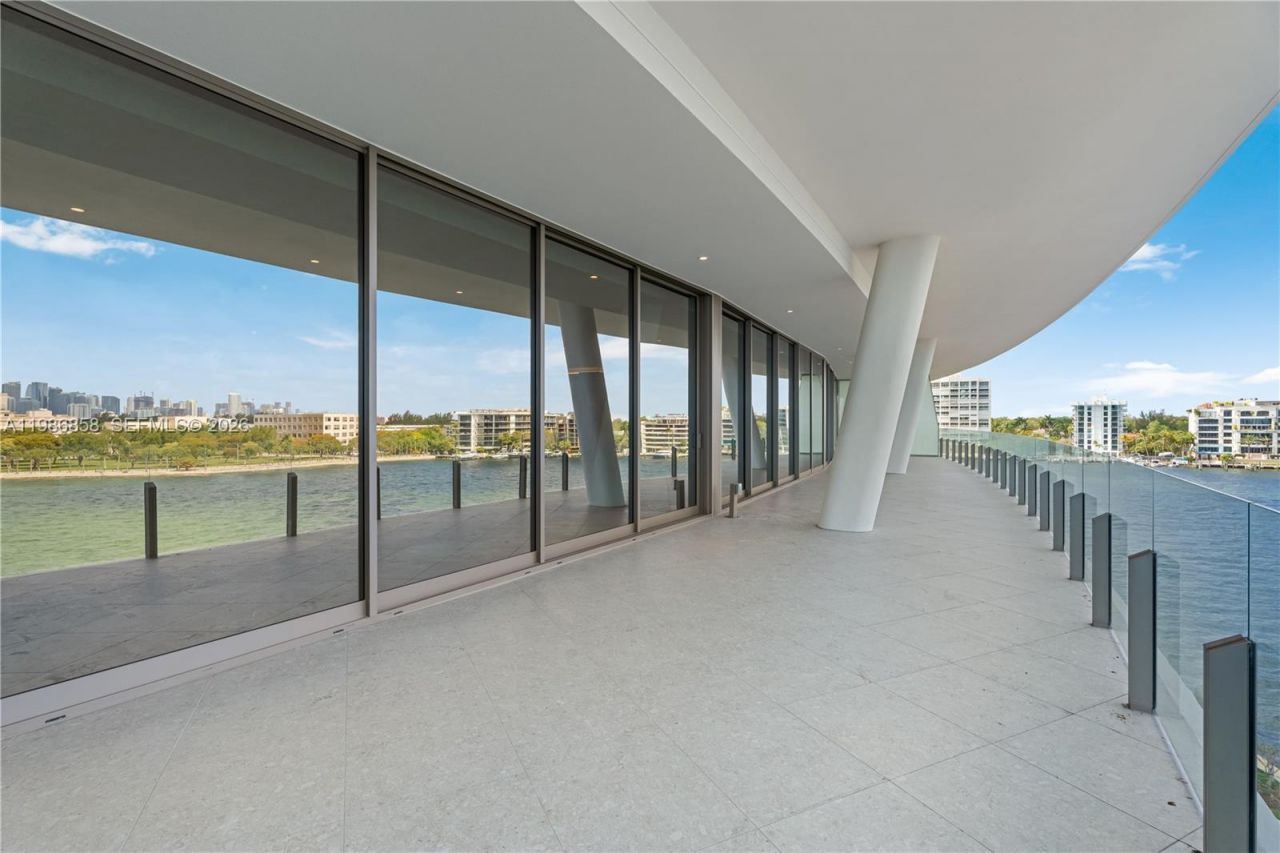 5 Grove Isle Dr, Unit L502, Coconut Grove, FL 33133 Photo