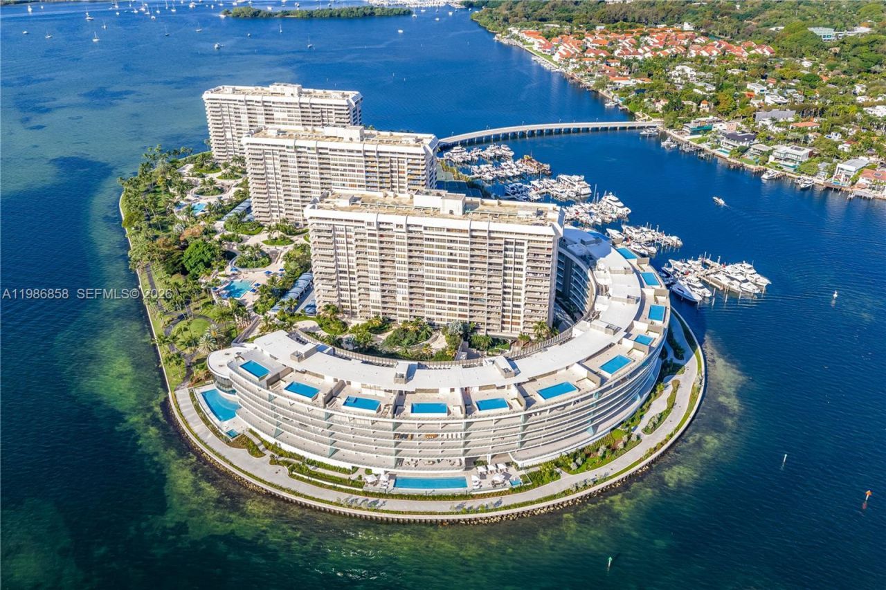 5 Grove Isle Dr, Unit L502, Coconut Grove, FL 33133 Photo
