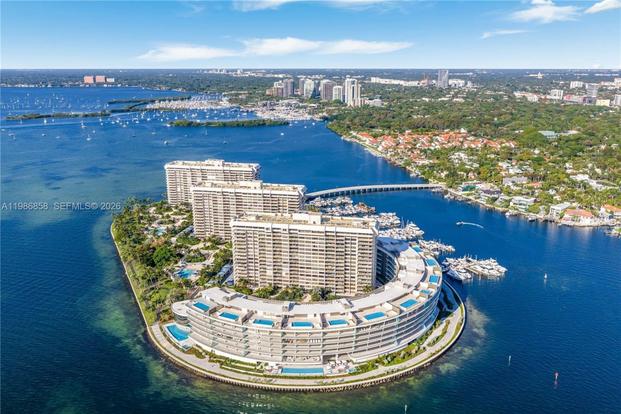5 Grove Isle Dr, Unit L502, Coconut Grove, FL 33133 Photo