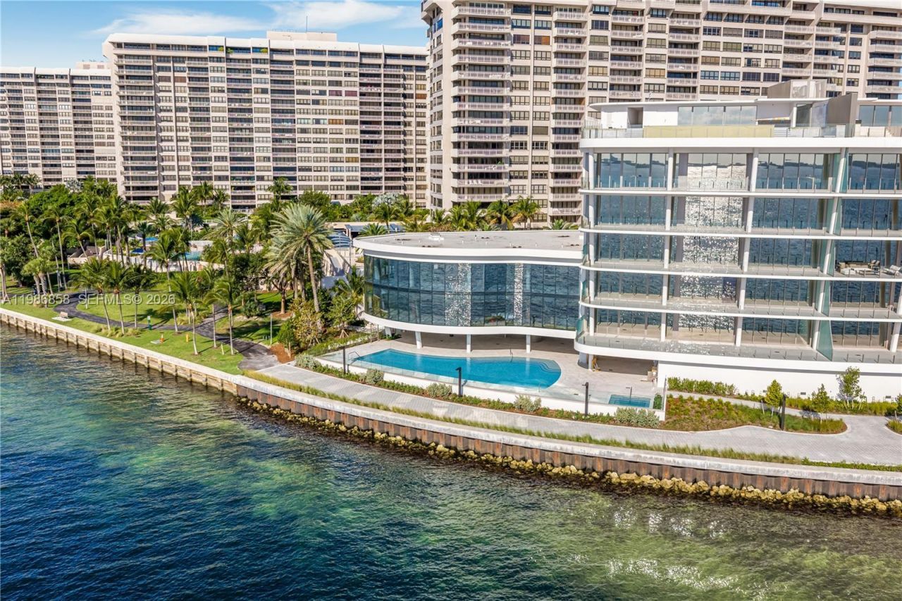 5 Grove Isle Dr, Unit L502, Coconut Grove, FL 33133 Photo