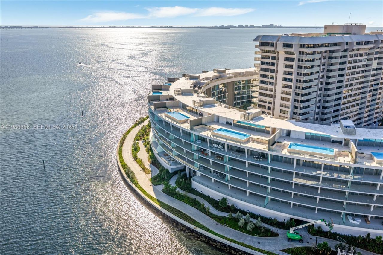 5 Grove Isle Dr, Unit L502, Coconut Grove, FL 33133 Photo