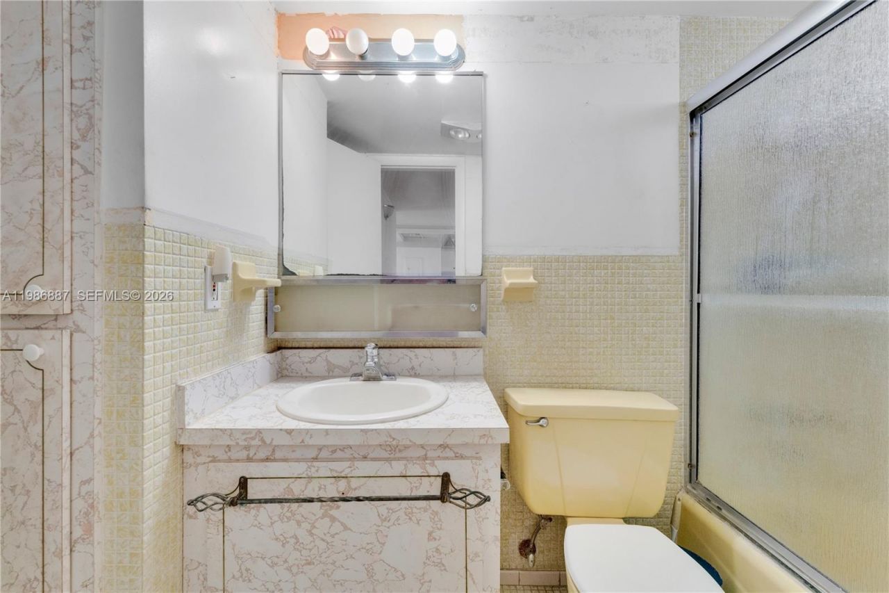 2999 Point East Dr, Unit C308, Aventura, FL 33160 Photo