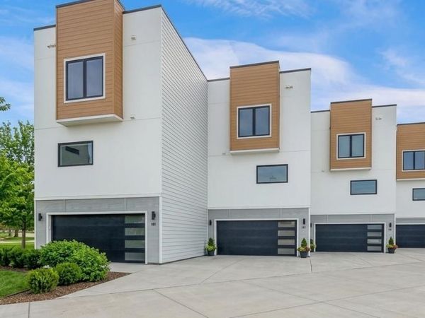 244 Highway 71 S, Unit D18, Arnolds Park, IA 51331