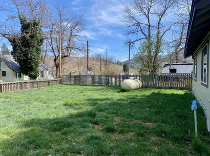 506 Second Street, Greenville, CA 95947 Photo