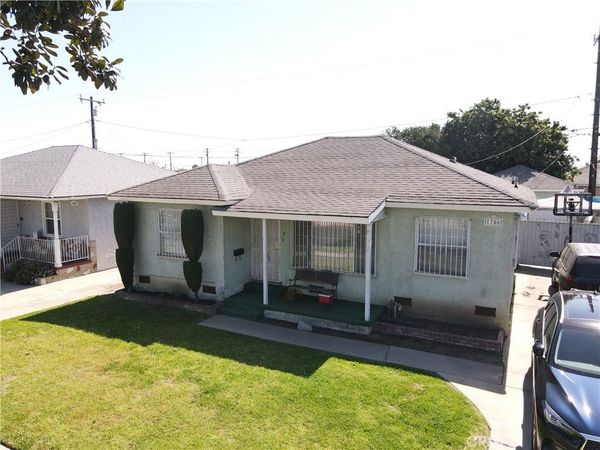 1706 W 137th Street W, Compton, CA 90222