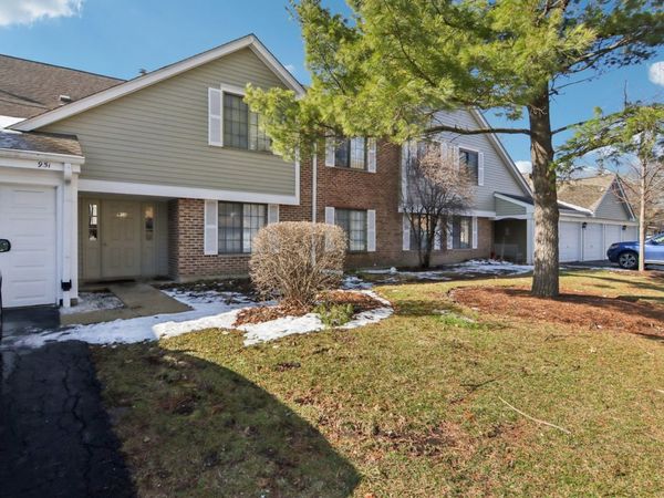 951 YOSEMITE Trail , Unit A, Roselle, IL 60172