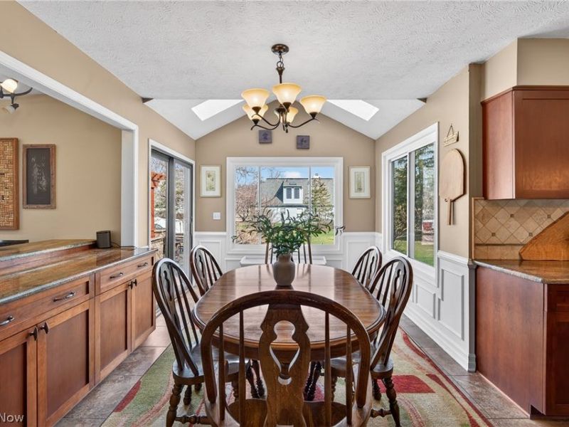 14357 Crystal Creek Drive, Strongsville, OH 44149 Photo 11