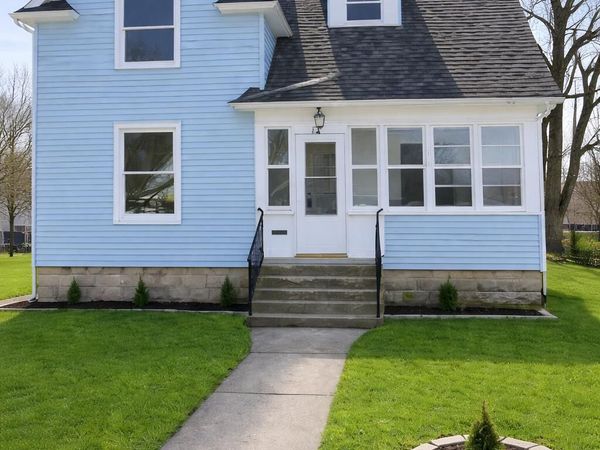 12 E 19th Street, Holland, MI 49423