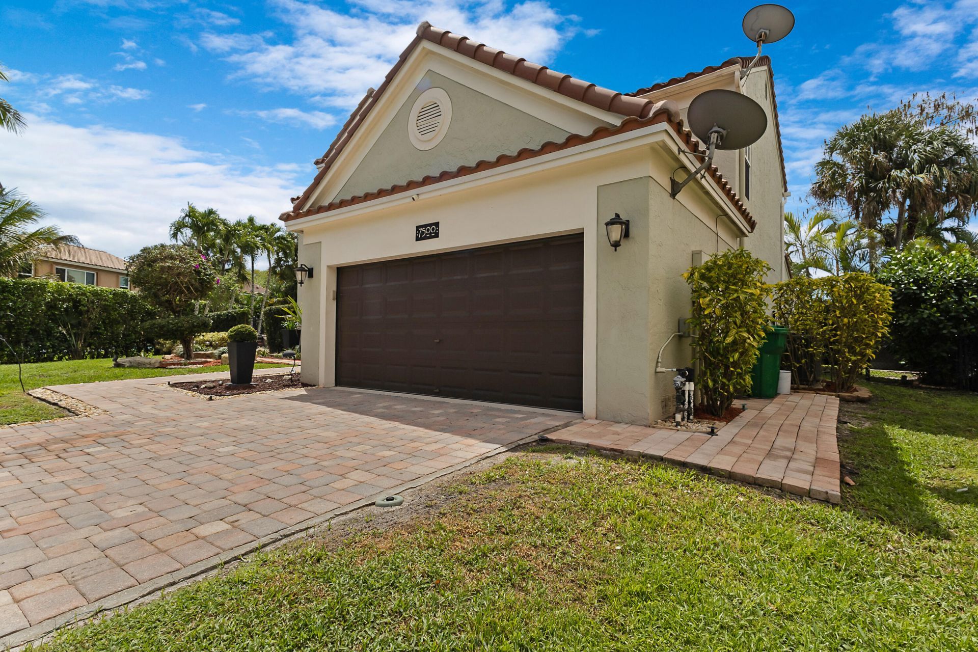7500 Live Oak Drive, Coral Springs, FL 33065 Photo