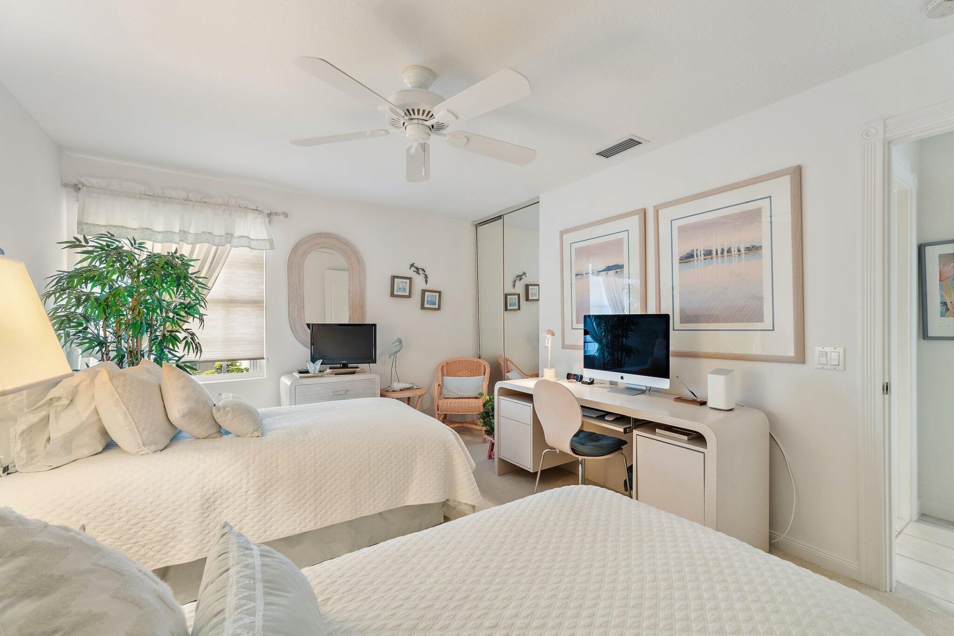 8240 SE Paurotis Lane, Hobe Sound, FL 33455 Photo