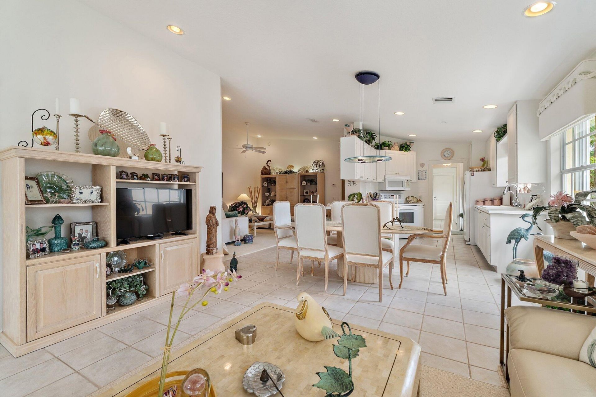 8240 SE Paurotis Lane, Hobe Sound, FL 33455 Photo