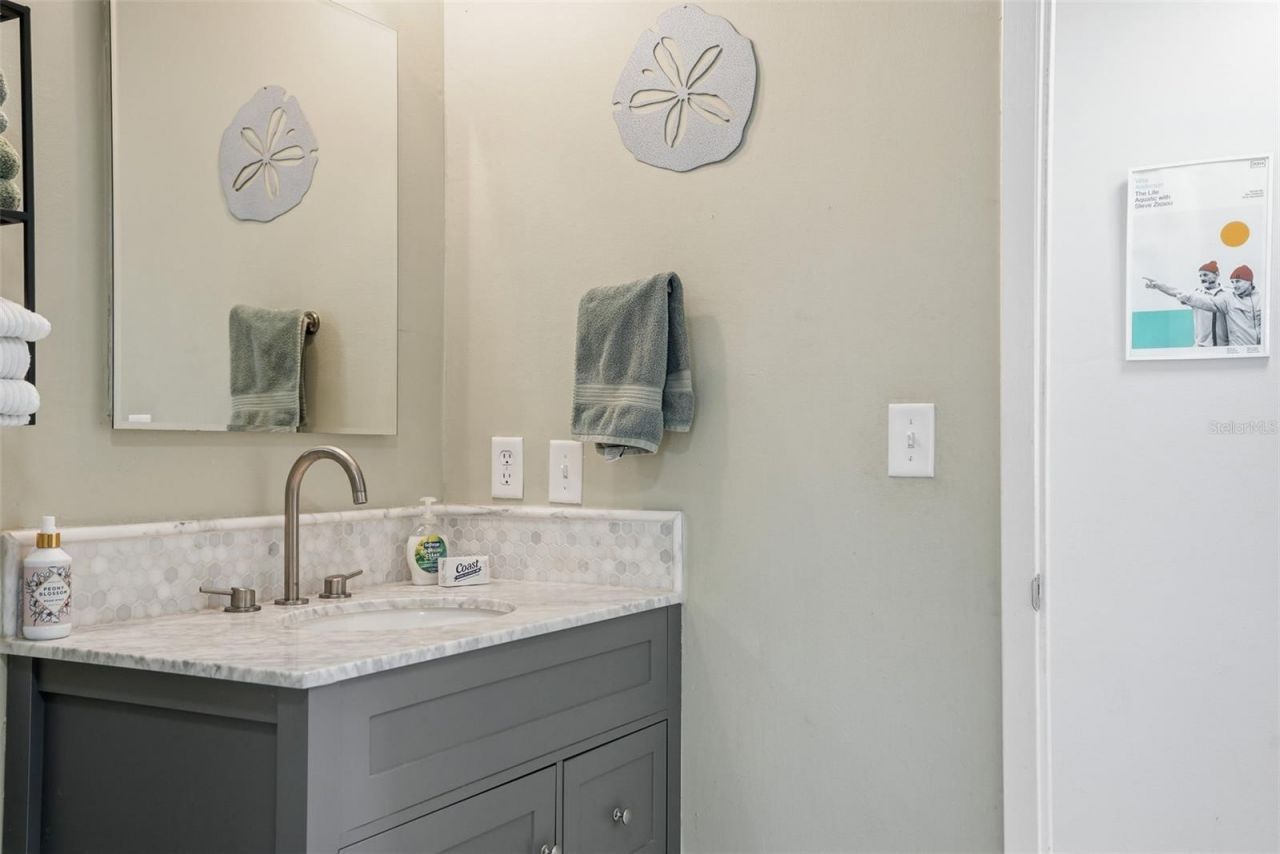 323 Kelly Street, Panama City Beach, FL 32413 Photo