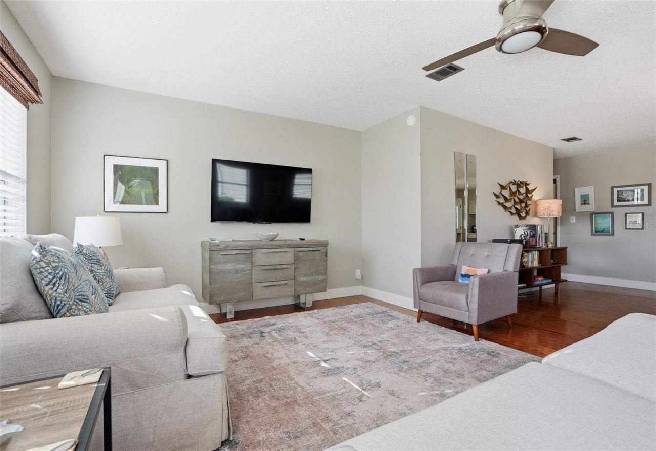 323 Kelly Street, Panama City Beach, FL 32413 Photo