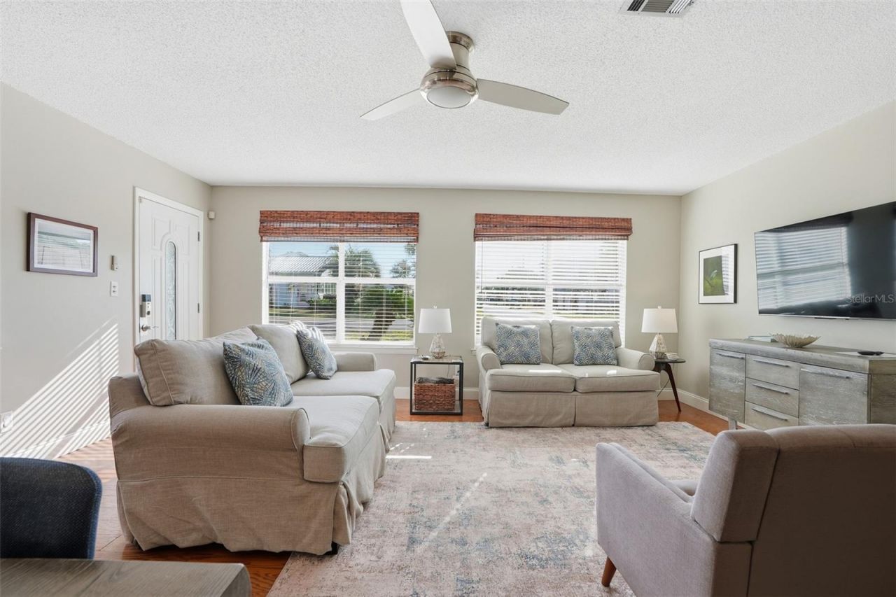 323 Kelly Street, Panama City Beach, FL 32413 Photo