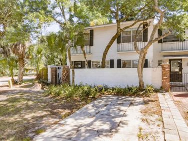 10047 N 53RD STREET, TEMPLE TERRACE, FL 33617