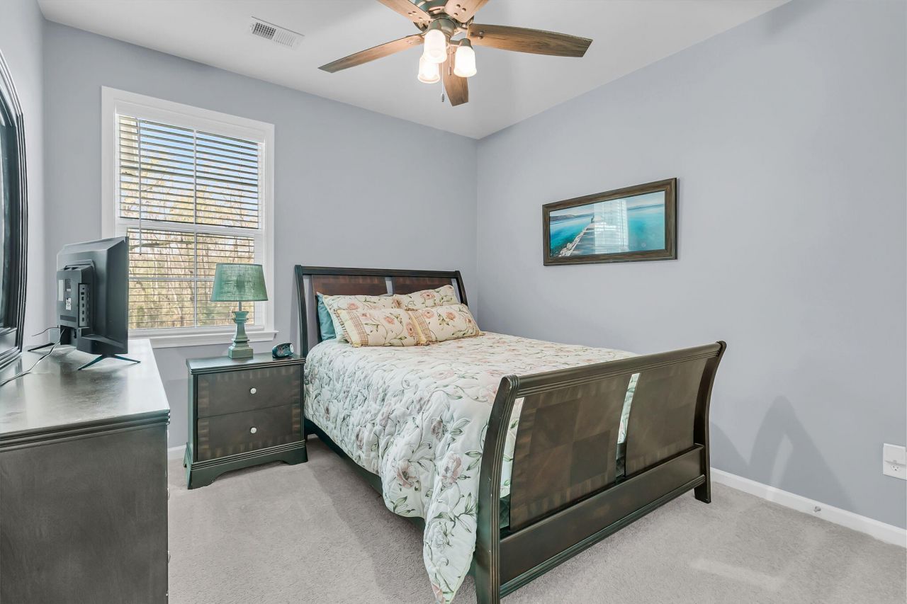 569 Pendleton Drive Photo 20