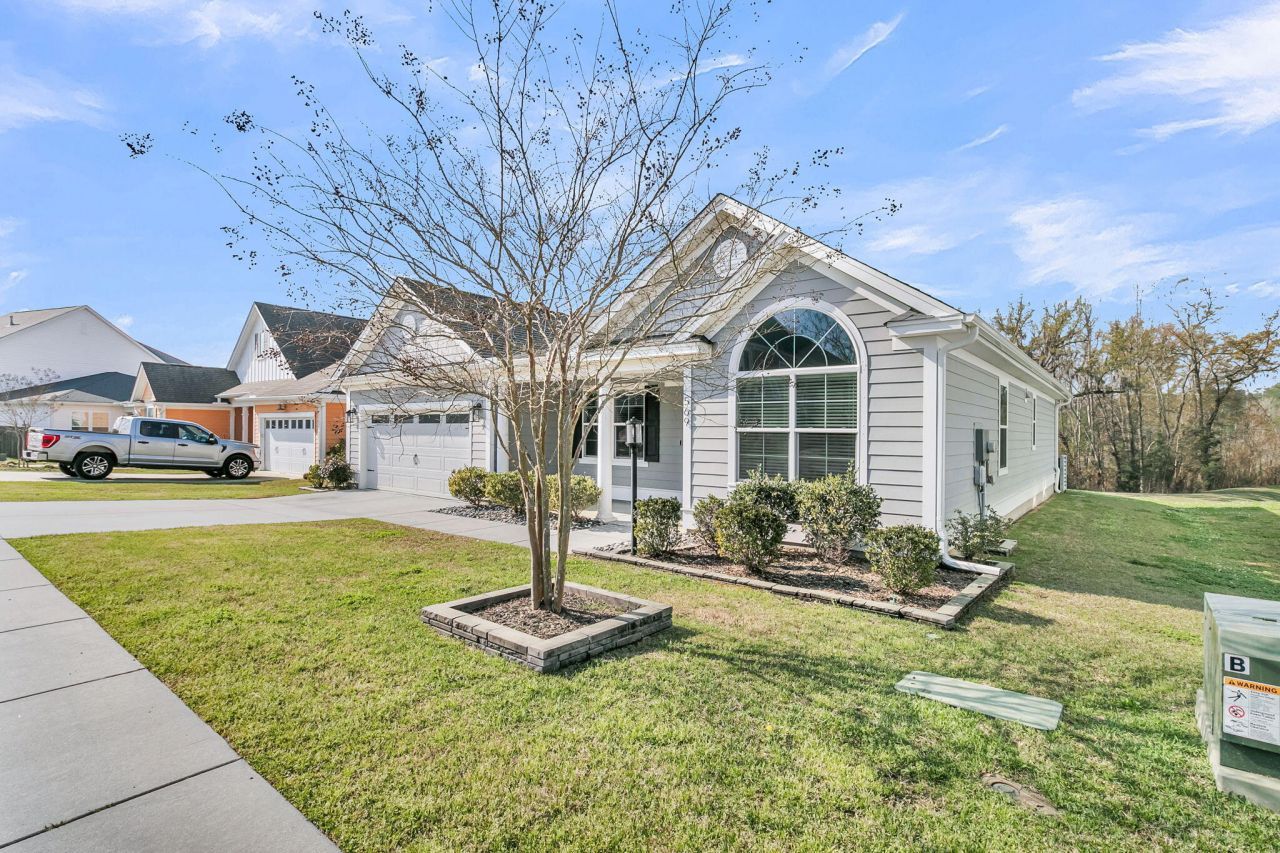 569 Pendleton Drive Photo 33