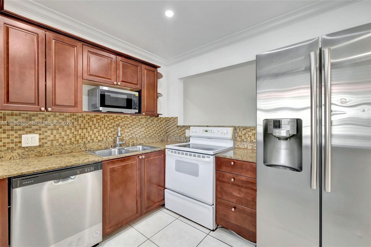 126 S Cypress Rd , Unit 729, Pompano Beach, FL 33060 Photo