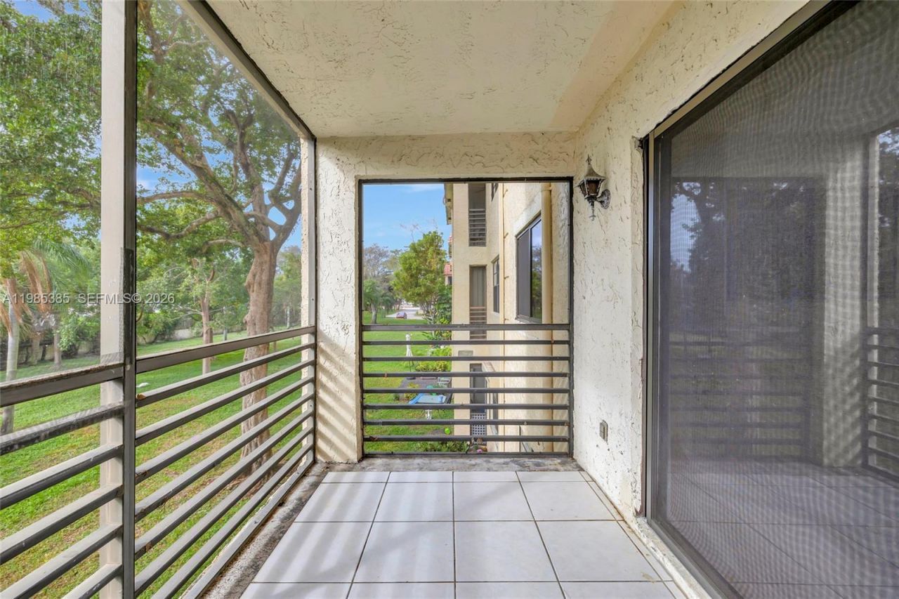 126 S Cypress Rd , Unit 729, Pompano Beach, FL 33060 Photo