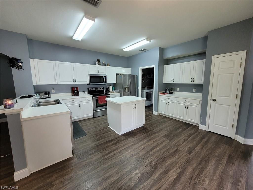 4409 Varsity Lakes Dr, Lehigh Acres, FL 33971 Photo