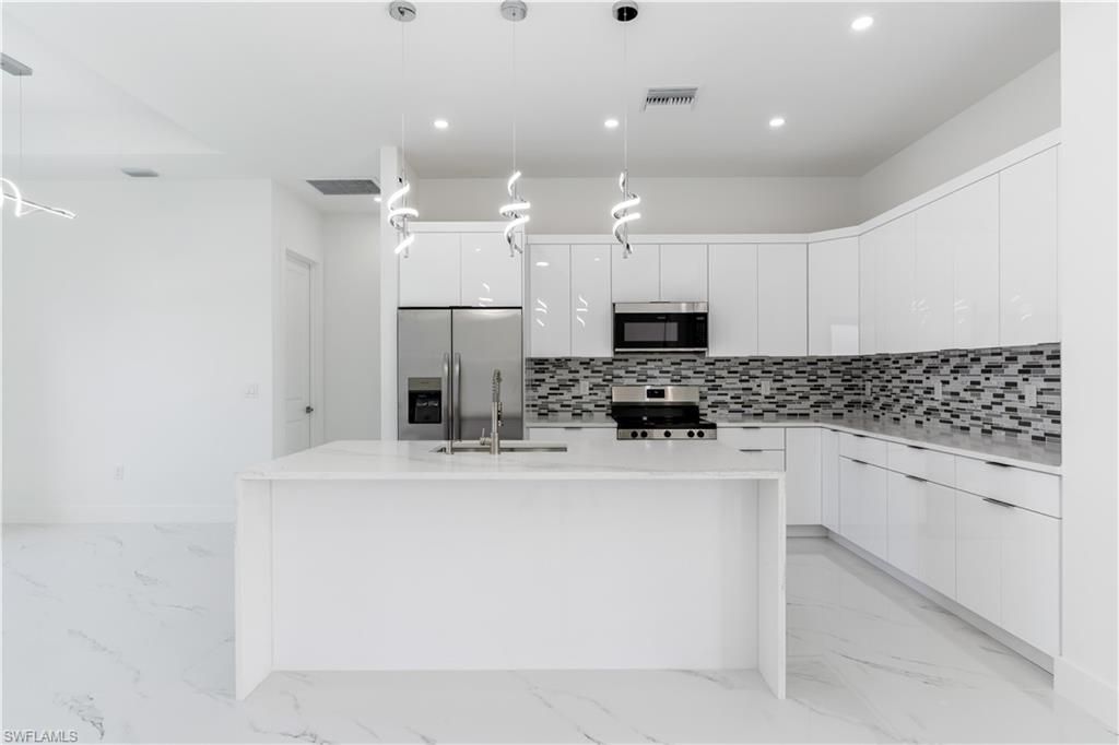 606 Johns Ave, Lehigh Acres, FL 33972 Photo