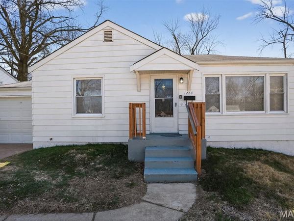 1224 Kilgore Drive , St Louis, MO 63137