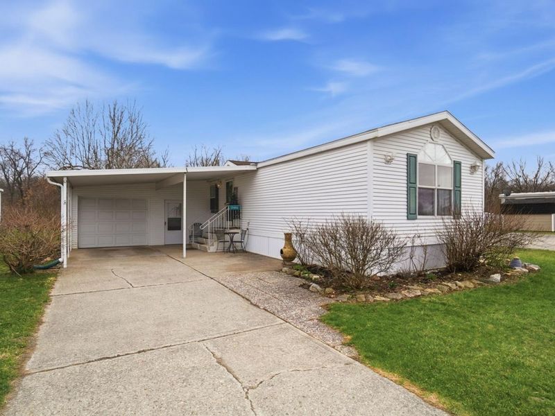 3406 Christina Drive, New Carlisle, OH 45344 Photo 2