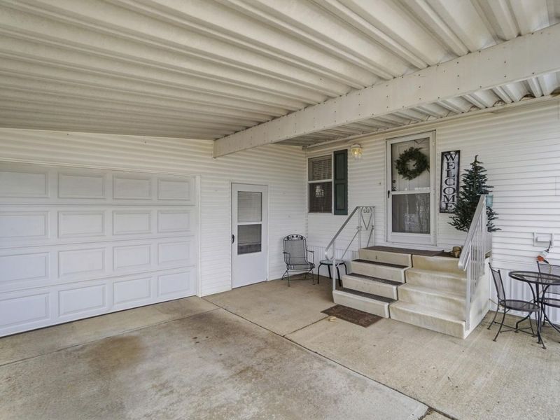 3406 Christina Drive, New Carlisle, OH 45344 Photo 4