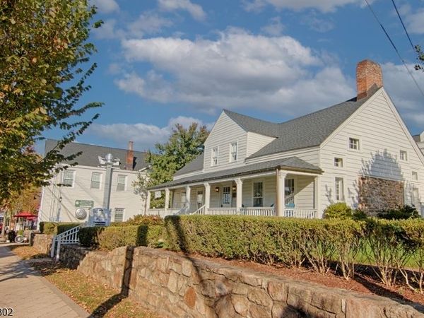 2 Morristown Rd, Bernardsville, NJ 07924