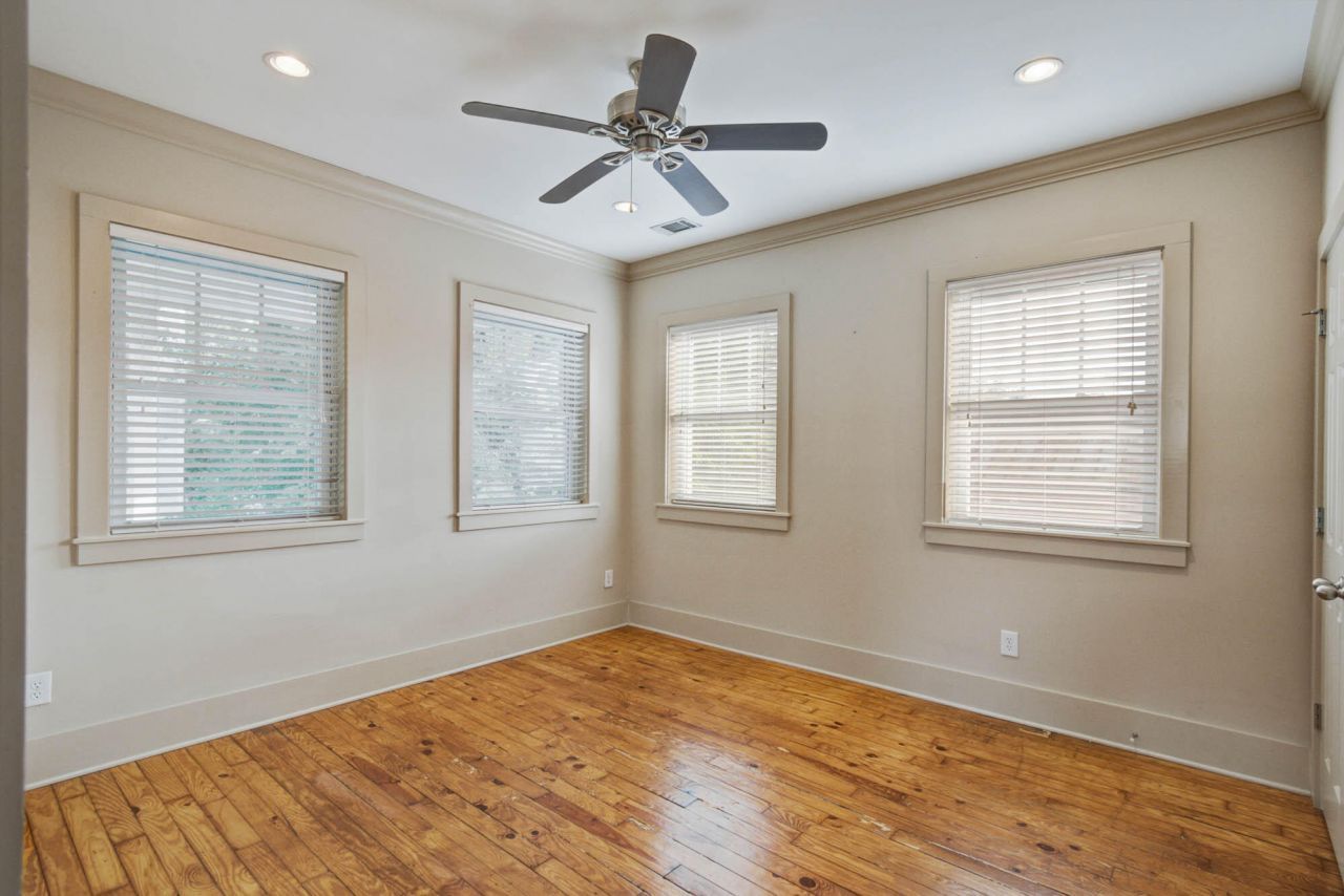 455 Race Street Photo 14