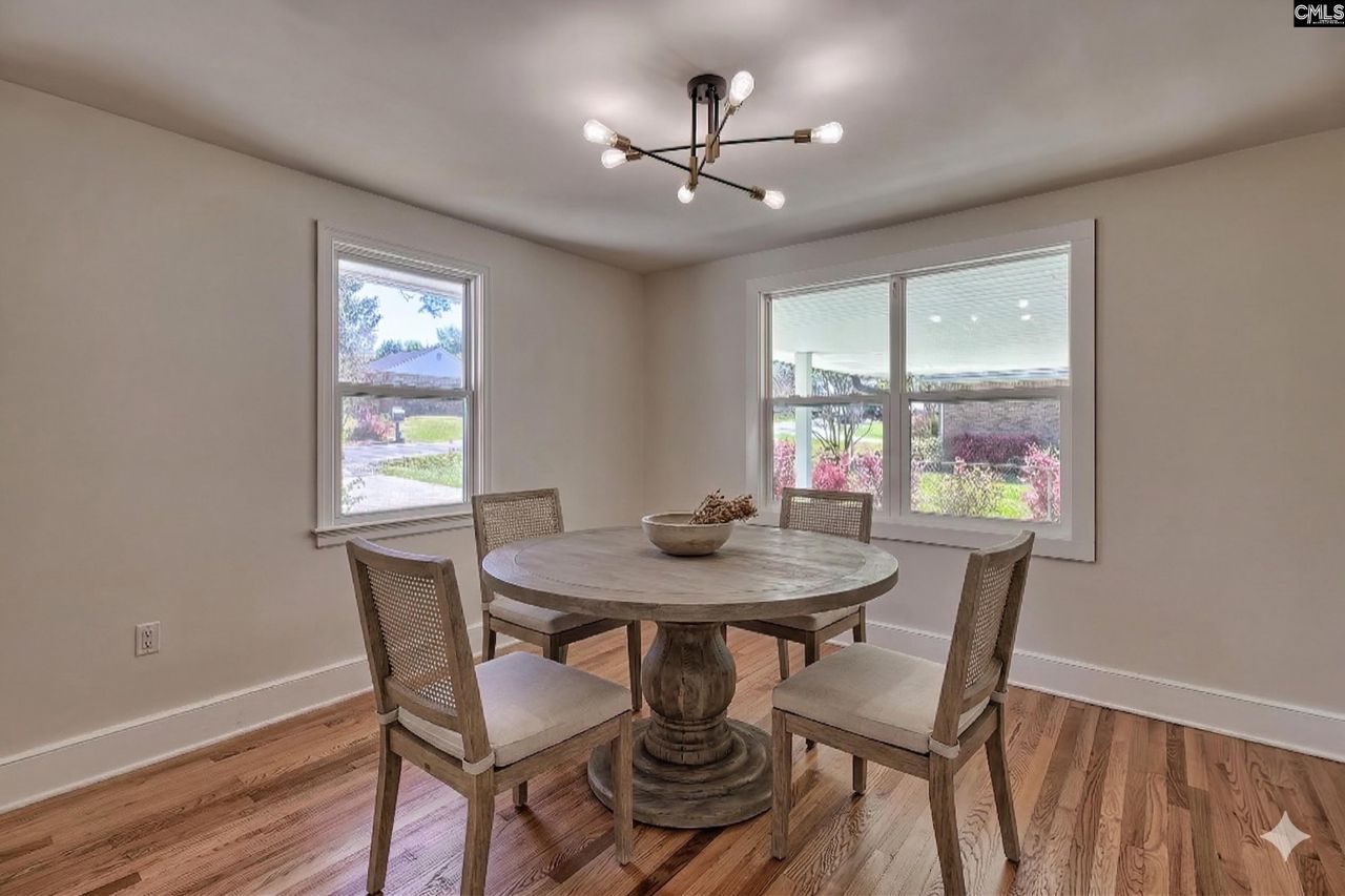 900 M Avenue Photo 13