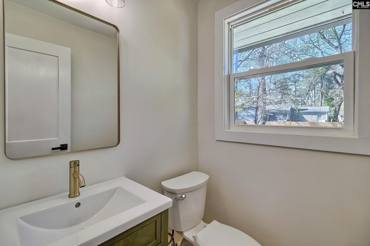 900 M Avenue Photo 25