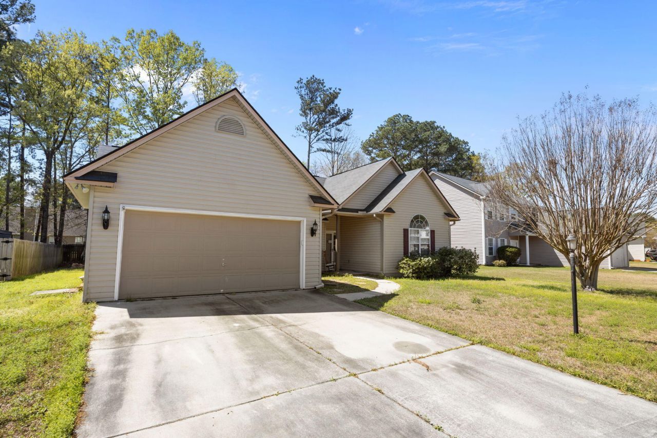 154 Chatfield Circle Photo 3