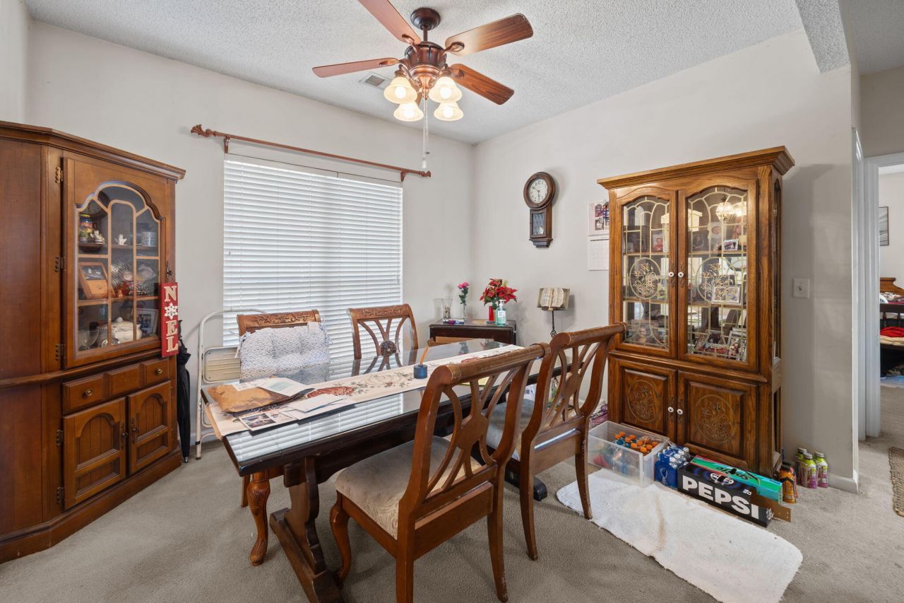 154 Chatfield Circle Photo 6