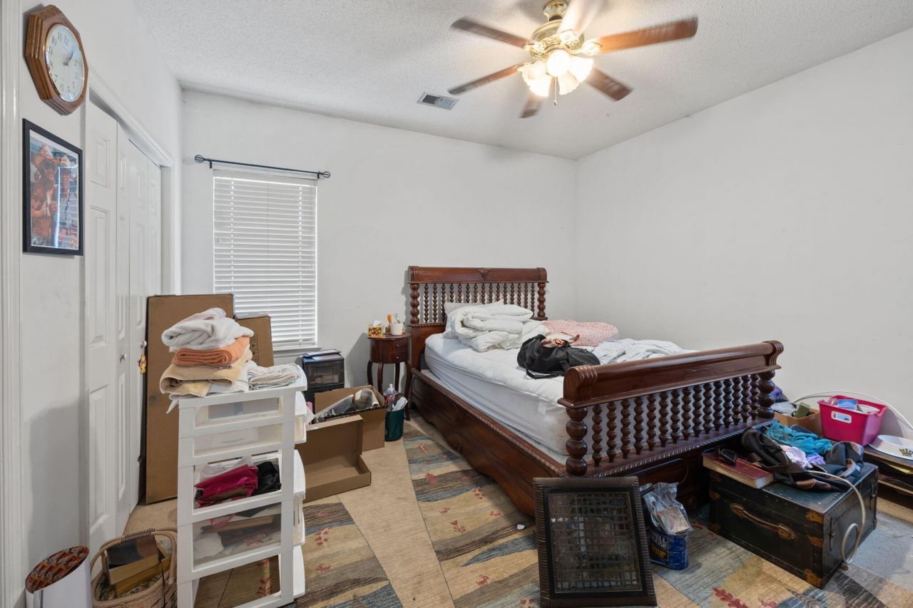 154 Chatfield Circle Photo 9