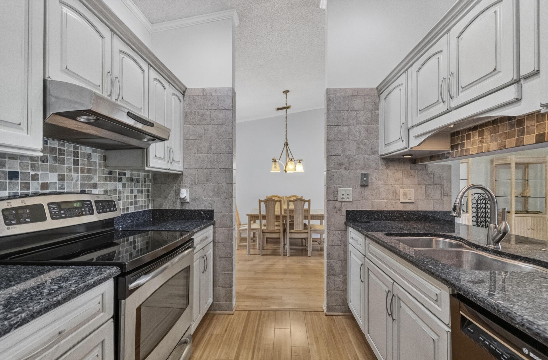 23 Walcott Drive, Boynton Beach, FL 33426 Photo