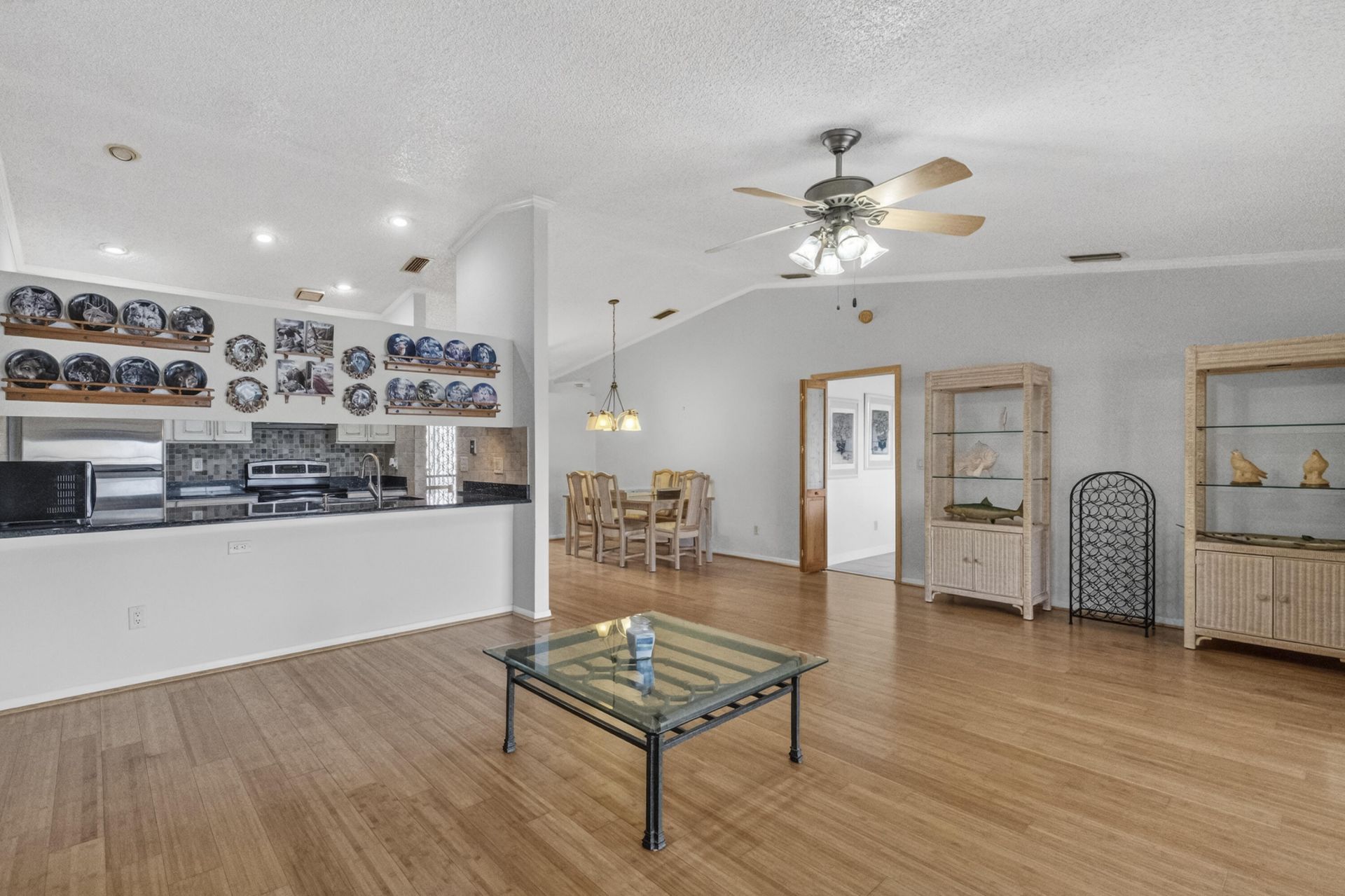 23 Walcott Drive, Boynton Beach, FL 33426 Photo