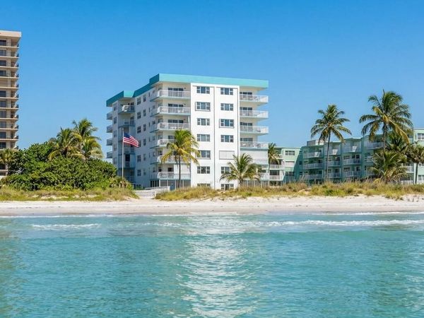 1770 S Ocean Boulevard, Unit 506, Lauderdale-By-The-Sea, FL 33062