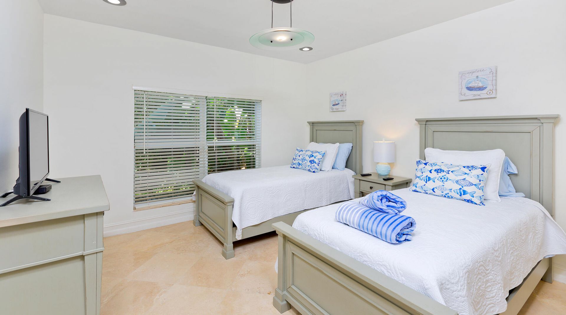 2003 Bay Drive, Pompano Beach, FL 33062 Photo