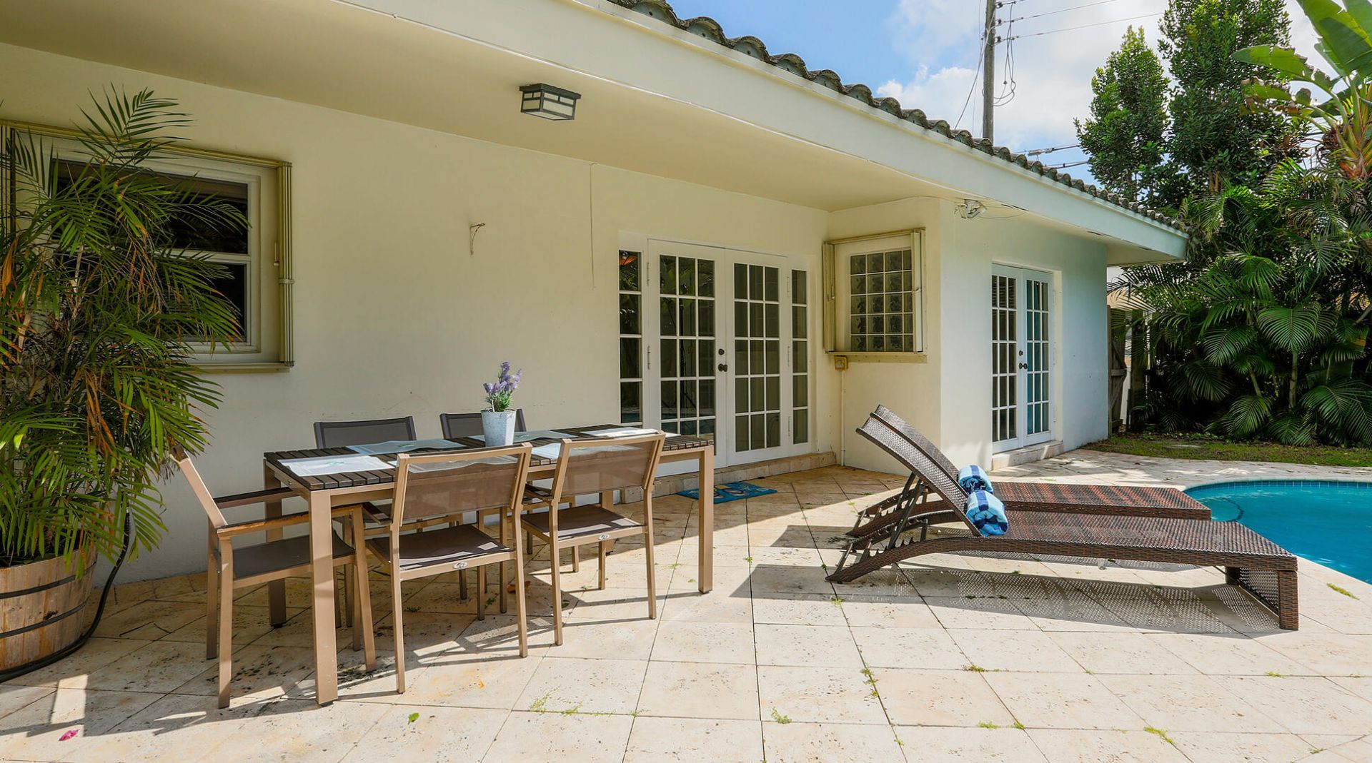 2003 Bay Drive, Pompano Beach, FL 33062 Photo