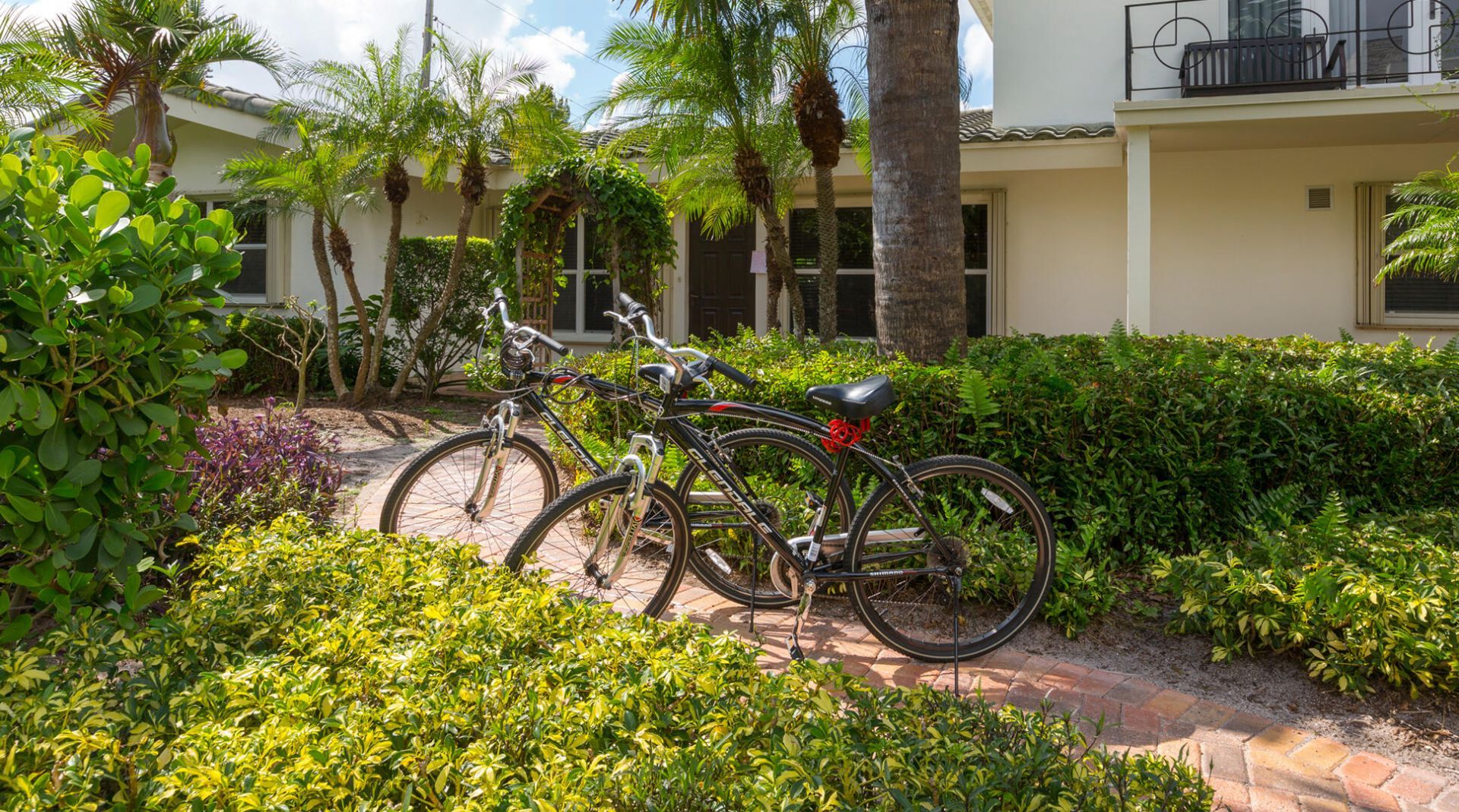 2003 Bay Drive, Pompano Beach, FL 33062 Photo