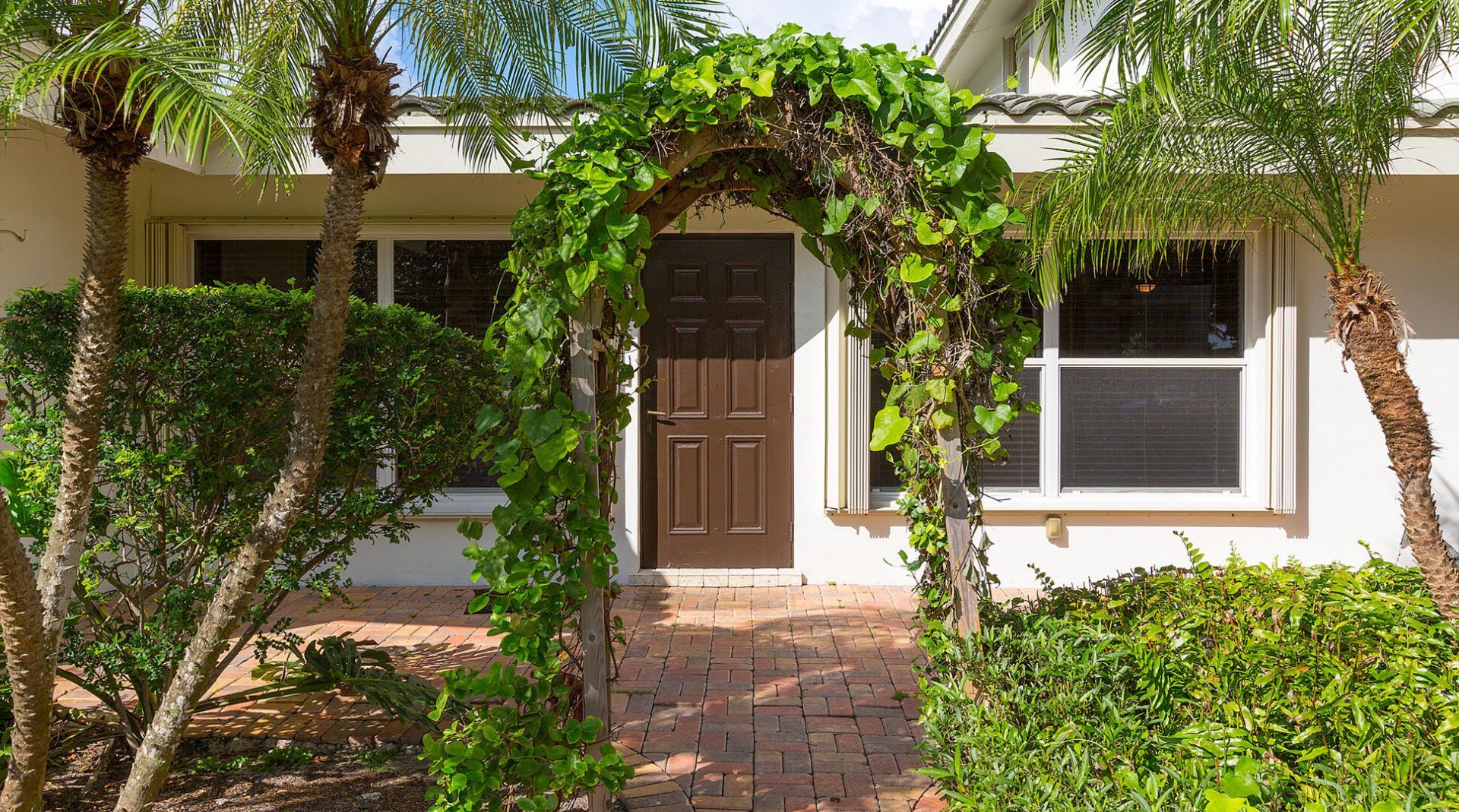 2003 Bay Drive, Pompano Beach, FL 33062 Photo