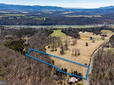 EGYPT BEND ROAD , LURAY, VA 22835