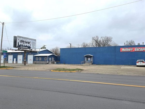 804 N PARK Avenue, Herrin, IL 62948