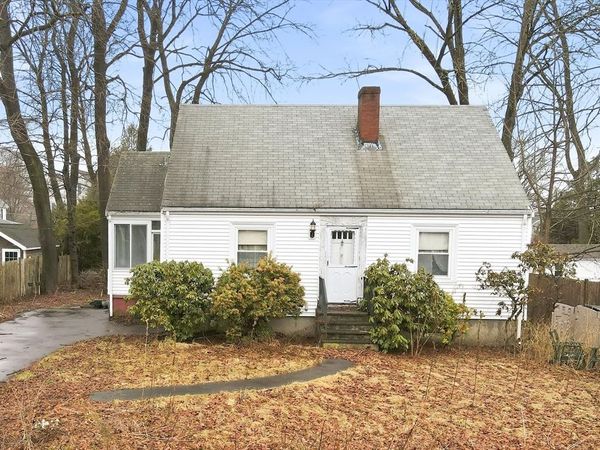 11 Clark Avenue, Walpole, MA 02081