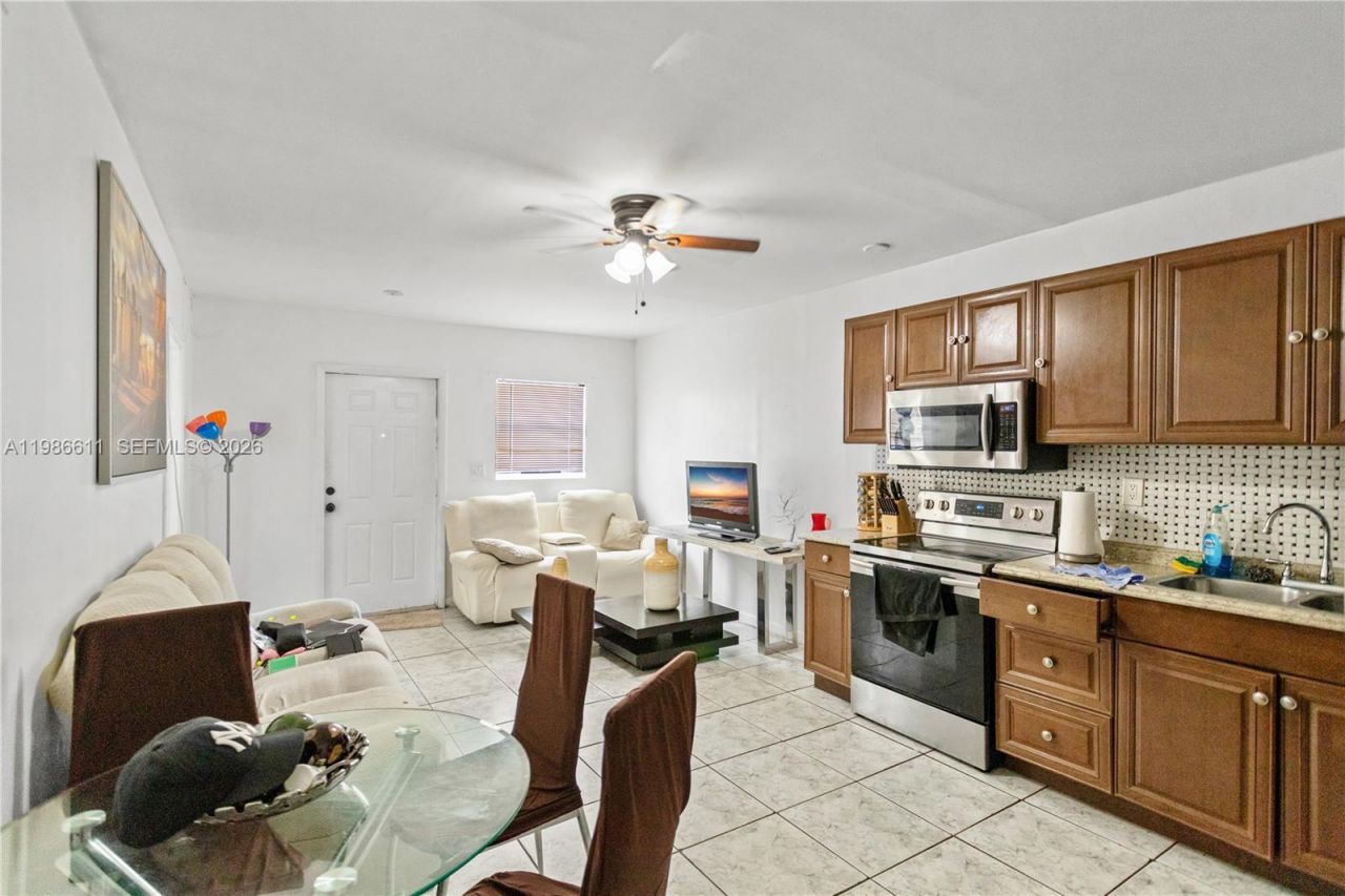 17120 NW 17th Ct , Miami Gardens, FL 33056 Photo