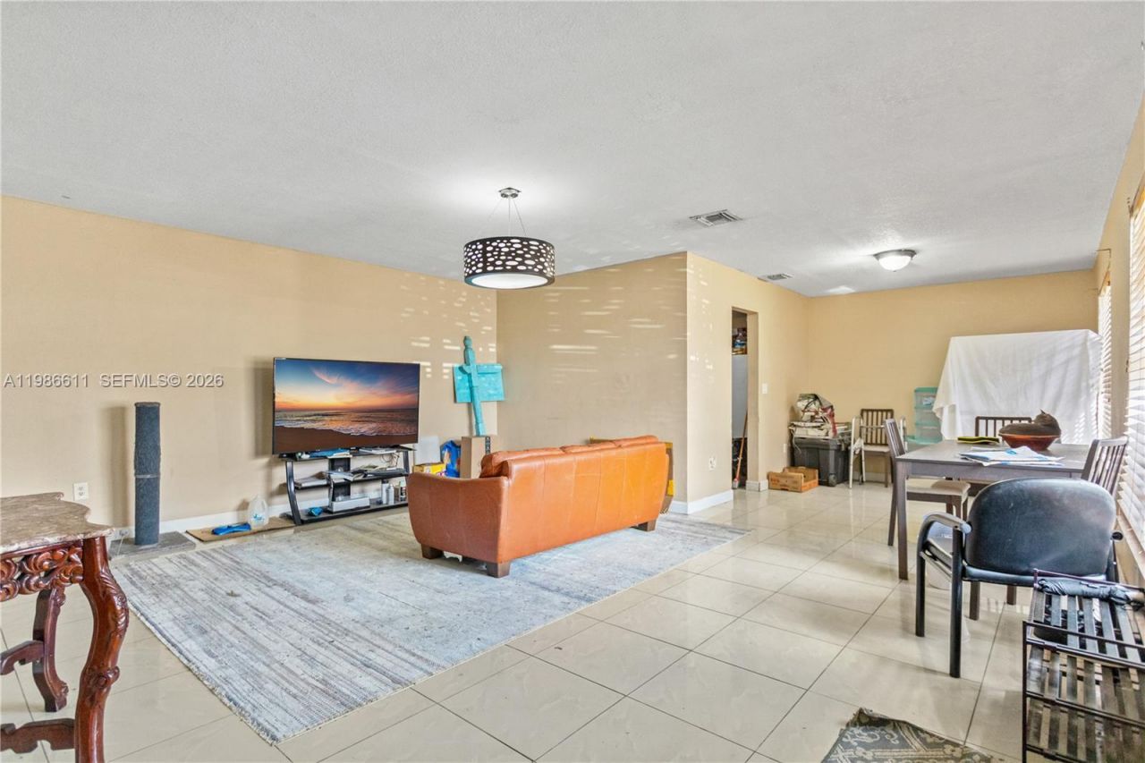 17120 NW 17th Ct , Miami Gardens, FL 33056 Photo